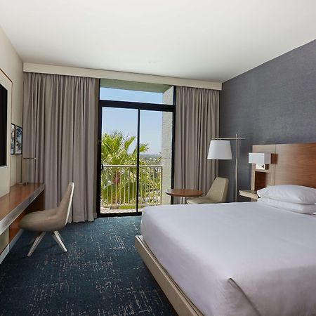Hyatt Regency Newport Beach West Екстериор снимка