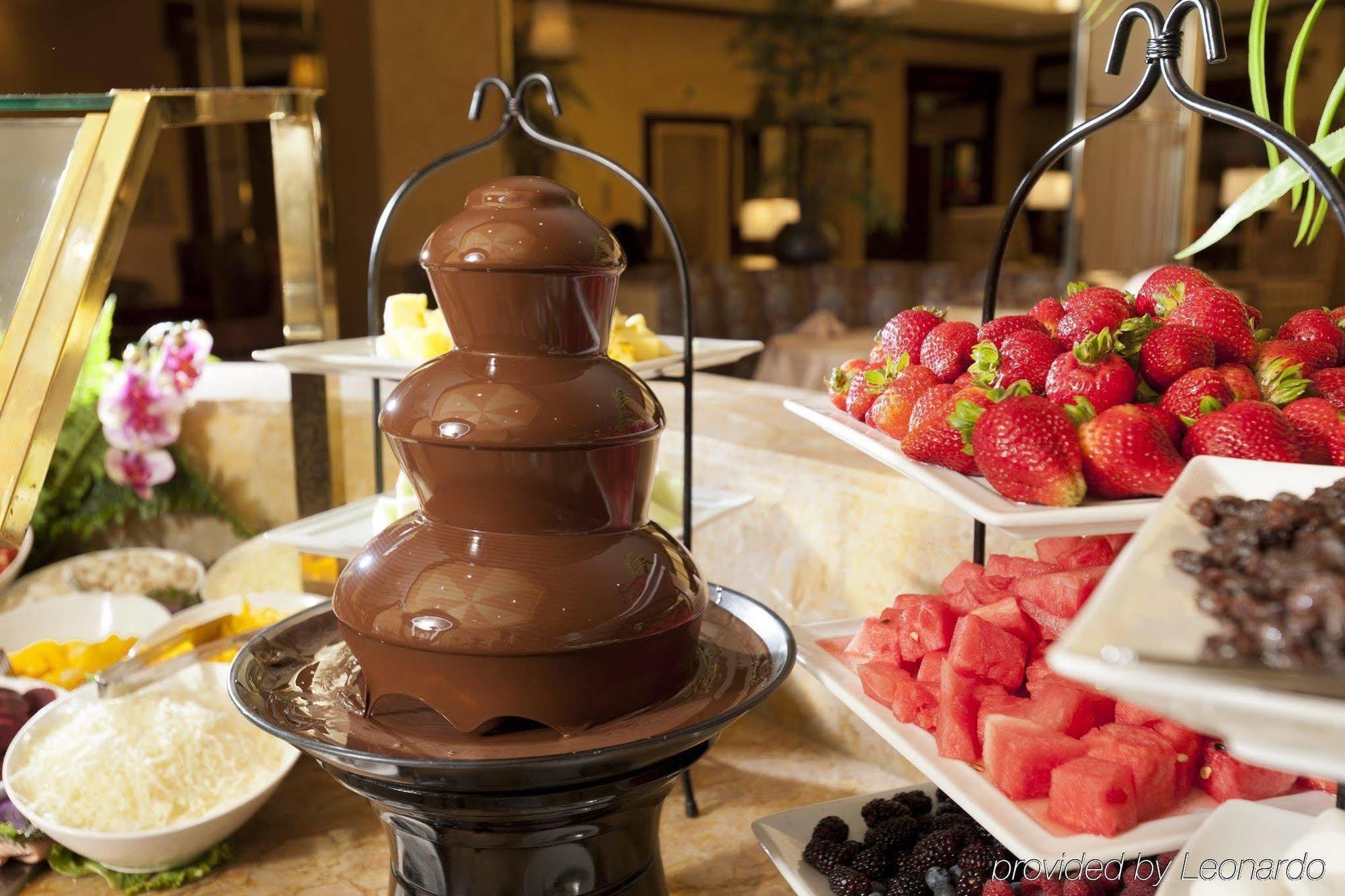 Hyatt Regency Newport Beach West Екстериор снимка